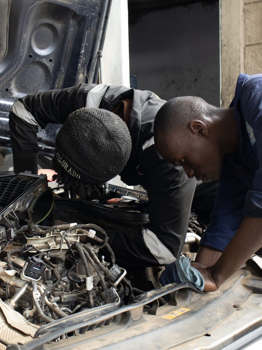 BMW 5 Series suspension overhaul, Riara Road Branch